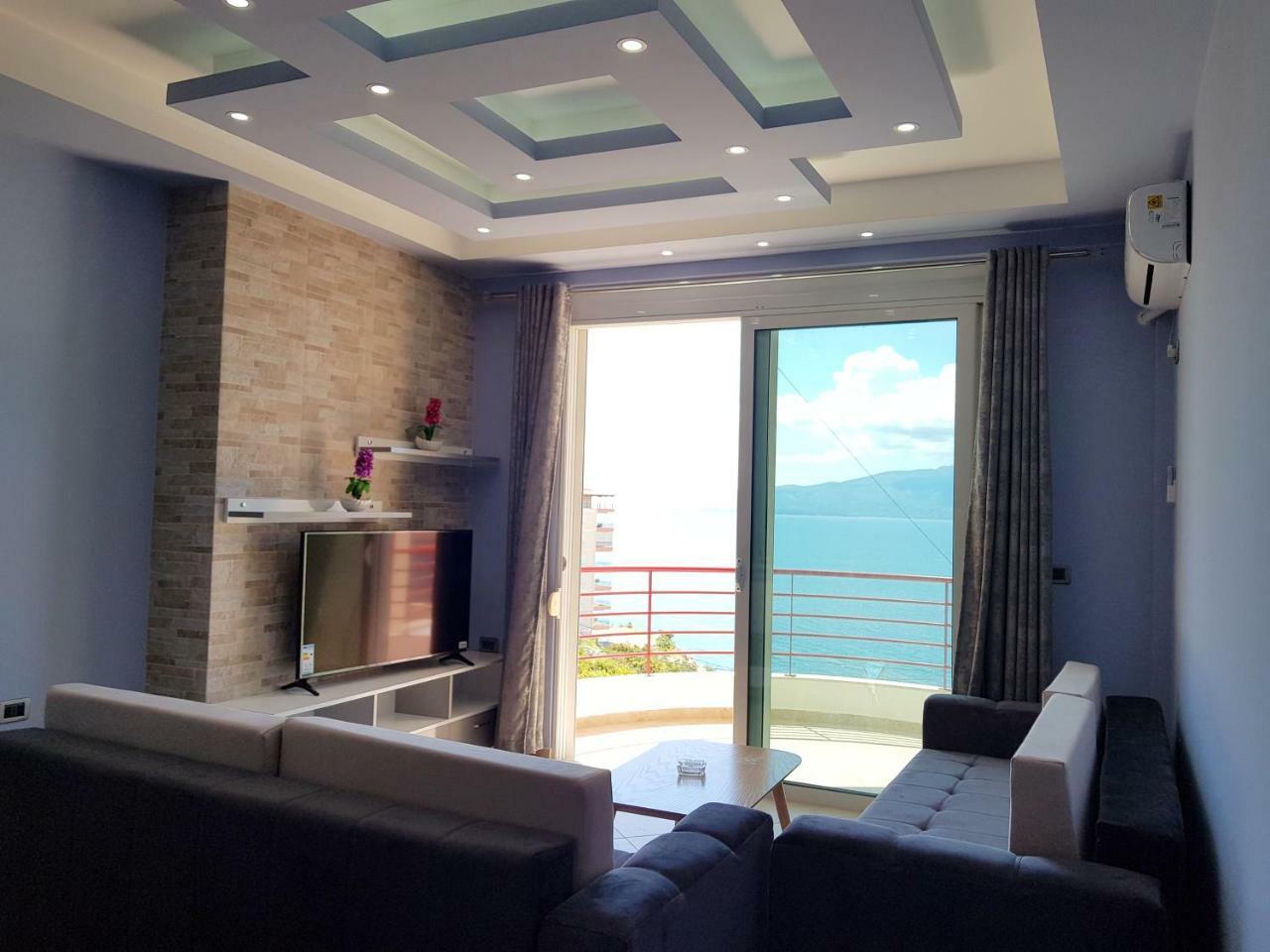 Apartment Of Beautiful Dreams Over The Sea Sarandë エクステリア 写真